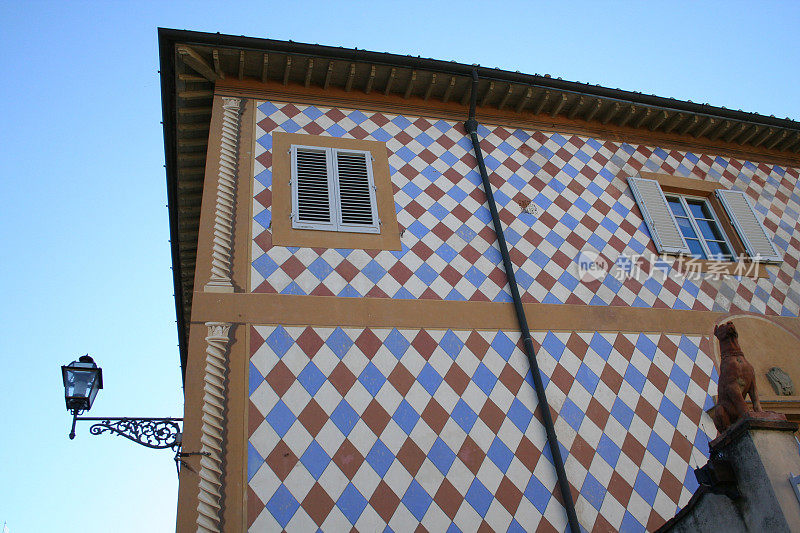 佛罗伦萨的方形/菱形房屋